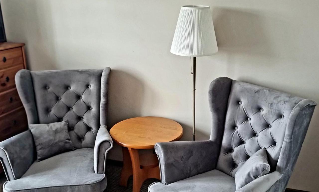 Gosciniec Skolimowka Restauracja I Pokoje Ze Sniadaniem Na Kaszubach Chmielno Buitenkant foto